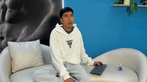 Ender online show from February 7, 2026, 2:10 pm