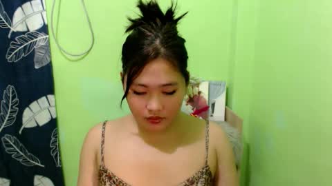 Eva online show from October 15, 2025, 5:24 pm