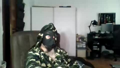 Snapshot of endslaved chatting on December 23, 2025, 9:29 am endslaved online show from December 23, 2025, 9:29 am