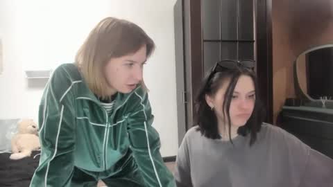 endycorry online show from April 27, 2026, 9:46 pm