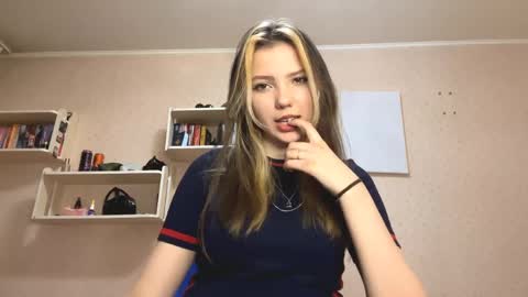 Margot online show from April 12, 2026, 6:02 pm