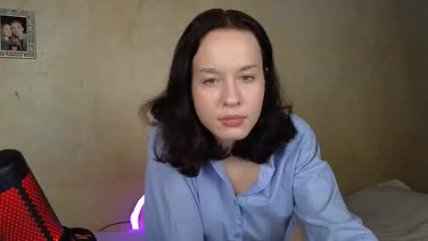 Missis And Mister Fox online show from December 20, 2025, 10:33 am