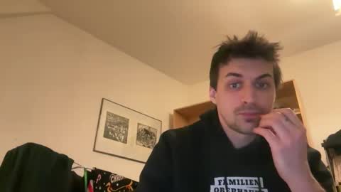 enemaboiii online show from December 22, 2025, 7:00 pm