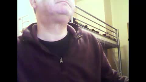 englishguysurrey online show from December 10, 2024, 6:28 pm