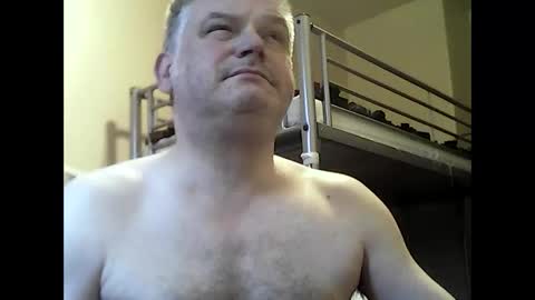 englishguysurrey online show from December 11, 2024, 9:09 am