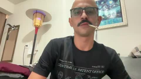 Snapshot of enjoythetrip chatting on May 1, 2026, 10:53 am Luke online show from May 1, 2026, 10:53 am