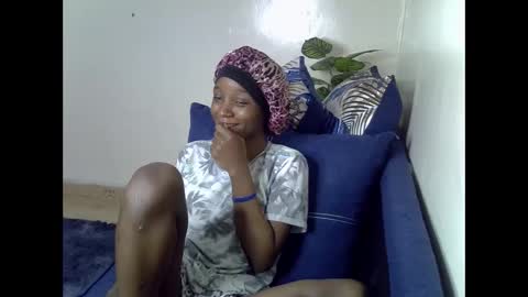 Snapshot of enkarxx chatting on October 31, 2025, 10:16 am enkarxx online show from October 31, 2025, 10:16 am