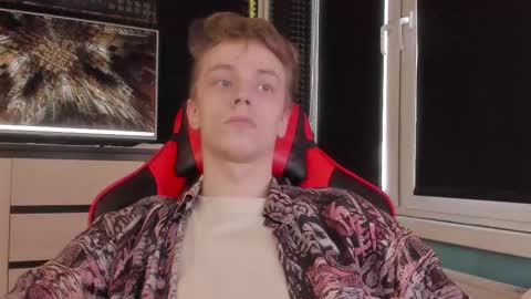 Enker online show from March 18, 2026, 3:48 pm