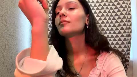 Snapshot of enolakuehnert chatting on June 16, 2026, 2:30 pm LIza online show from June 16, 2026, 2:30 pm