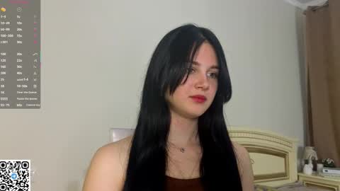 Snapshot of enricaelis chatting on October 12, 2025, 8:30 pm Sani online show from October 12, 2025, 8:30 pm