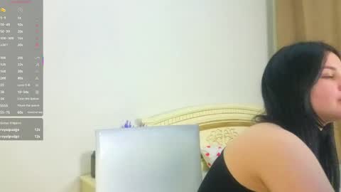 Snapshot of enricaelis chatting on April 10, 2026, 9:19 pm Sani online show from April 10, 2026, 9:19 pm