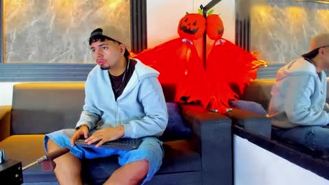 enrique online show from October 9, 2025, 12:25 pm