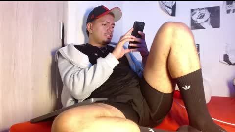 enrique online show from February 4, 2026, 5:02 am