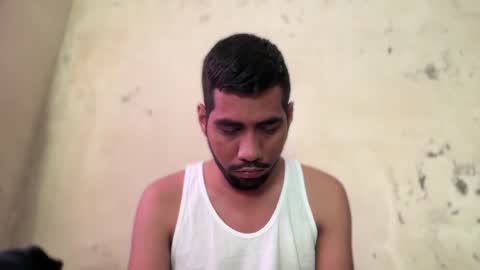 Enriquegc197 online show from January 1, 2025, 2:20 pm