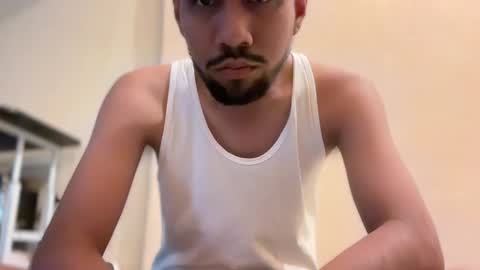 Enriquegc197 online show from January 18, 2025, 7:04 pm