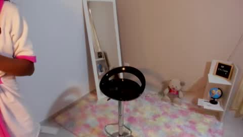 Angela online show from February 12, 2025, 12:12 pm