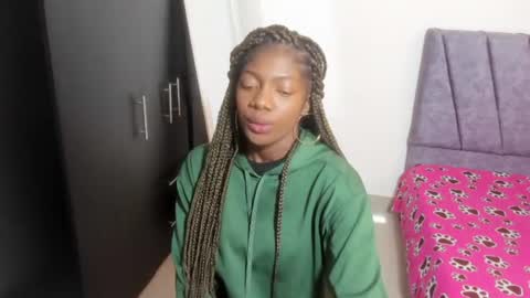 Angela online show from October 21, 2025, 2:12 am