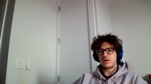 Snapshot of enzyme_ chatting on February 19, 2025, 5:16 pm enzyme_ online show from February 19, 2025, 5:16 pm