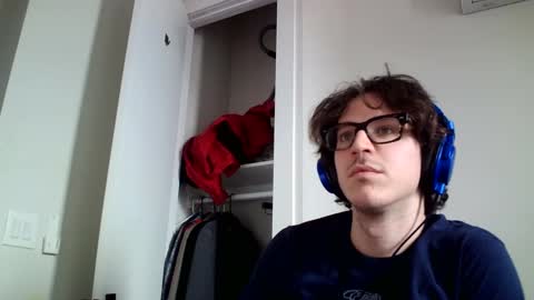 Snapshot of enzyme_ chatting on March 5, 2025, 4:57 pm enzyme_ online show from March 5, 2025, 4:57 pm