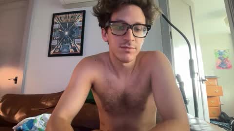 Snapshot of enzyme_ chatting on September 29, 2025, 3:17 pm enzyme_ online show from September 29, 2025, 3:17 pm