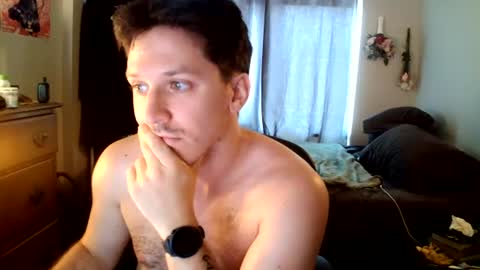 Snapshot of enzyme_ chatting on July 14, 2026, 2:23 pm enzyme_ online show from July 14, 2026, 2:23 pm