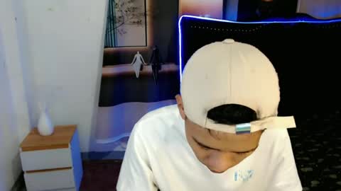 Snapshot of eouae chatting on July 1, 2026, 10:06 am ask me online show from July 1, 2026, 10:06 am