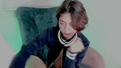 Leyla online show from March 10, 2025, 11:16 pm