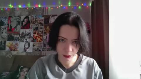 Snapshot of epifaniapaolino chatting on January 19, 2026, 9:13 am Lucy NEXT STREAM January 5 HNY online show from January 19, 2026, 9:13 am