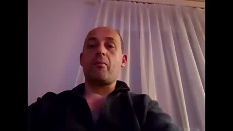 epu17 online show from April 3, 2026, 6:06 pm