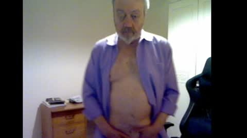 Snapshot of erasmus_d chatting on December 19, 2024, 6:23 pm erasmus_d online show from December 19, 2024, 6:23 pm
