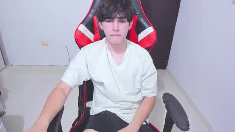 eren_tatakae online show from January 13, 2026, 2:28 am