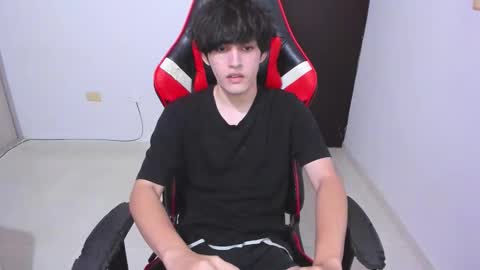 eren_tatakae online show from February 16, 2026, 11:45 pm