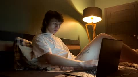 Snapshot of eric_carrotman chatting on March 6, 2025, 1:05 am Eric Carrotman online show from March 6, 2025, 1:05 am