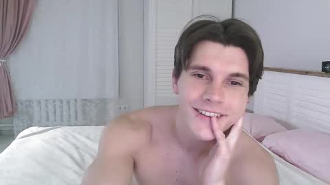 Eric Crush online show from February 10, 2026, 4:16 am