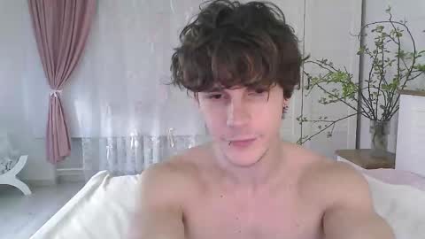 Eric Crush online show from March 31, 2026, 4:13 am