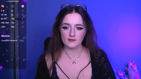 your dear Erica  online show from November 19, 2025, 9:26 pm