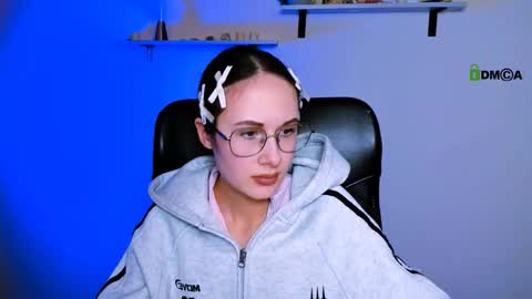 your dear Erica  online show from January 31, 2026, 8:51 pm