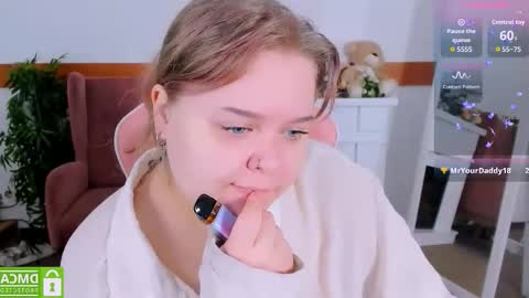 erica_love_ online show from February 11, 2026, 7:13 am