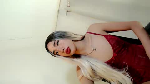 Snapshot of erica_walker chatting on March 15, 2026, 8:20 am erica_walker online show from March 15, 2026, 8:20 am
