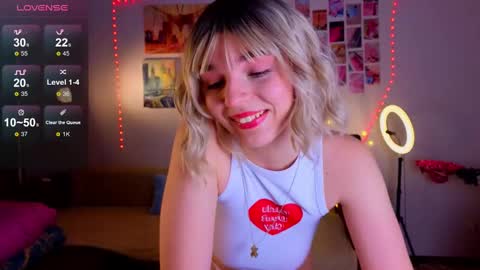 Snapshot of erica_winterr chatting on February 8, 2025, 3:21 pm Erica Winterr online show from February 8, 2025, 3:21 pm