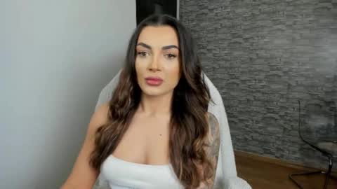 Riaaa online show from November 23, 2025, 1:00 pm