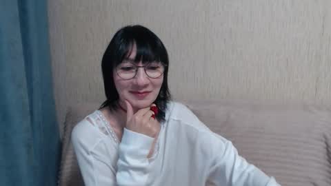 ericablack8 online show from November 17, 2025, 6:08 am