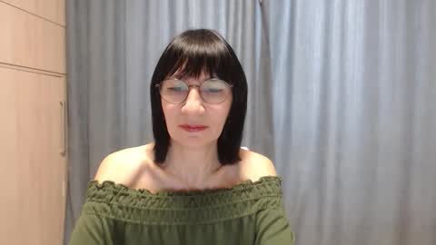 ericablack8 online show from January 12, 2026, 8:41 am