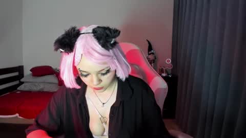 Snapshot of ericahoffman2 chatting on January 6, 2025, 10:47 pm Erica online show from January 6, 2025, 10:47 pm