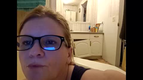 Snapshot of ericas080625 chatting on March 26, 2026, 2:06 am EazyE MattyDaddy online show from March 26, 2026, 2:06 am