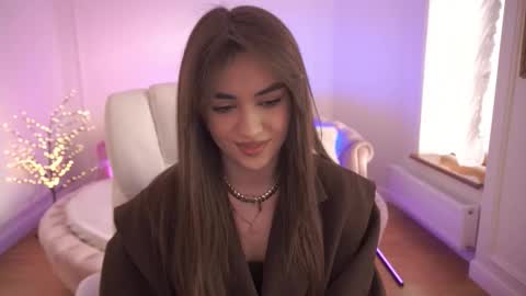 Erica online show from March 5, 2026, 2:24 pm