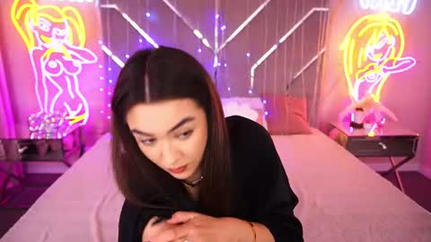 Snapshot of ericasin chatting on June 11, 2026, 7:17 am Erica online show from June 11, 2026, 7:17 am
