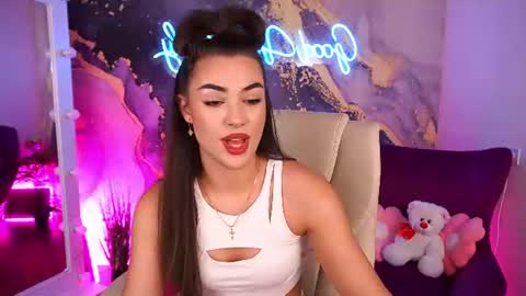 Snapshot of ericasin chatting on July 28, 2026, 1:32 pm Erica online show from July 28, 2026, 1:32 pm