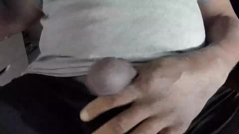 Snapshot of ericbishop1 chatting on February 1, 2026, 1:15 am EricBishop1 online show from February 1, 2026, 1:15 am