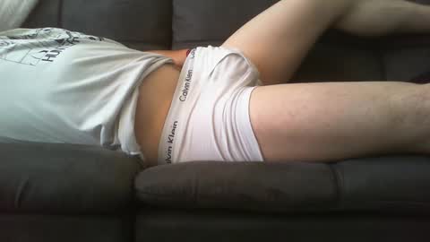 Snapshot of erick080808 chatting on February 23, 2025, 2:57 pm Erick online show from February 23, 2025, 2:57 pm